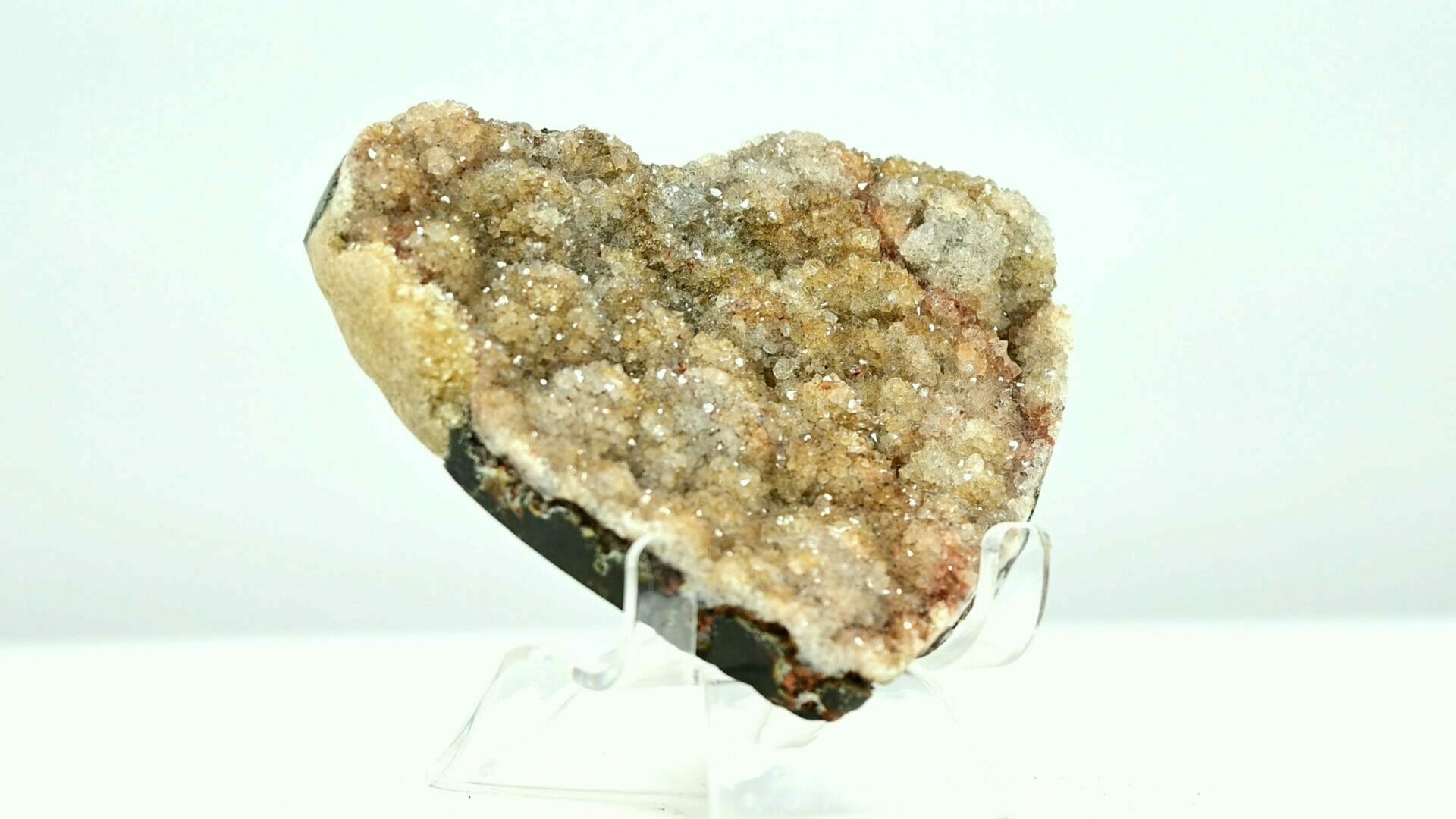 Wonderful yellow sugar druzy heart nice shape with multiple colors side 2